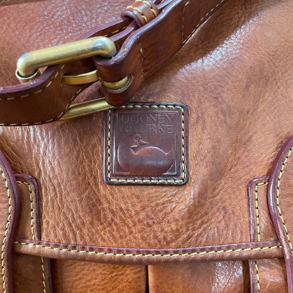 Vintage Dooney & Bourke crossbody bag - Picture 4 of 12